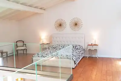 Image de New Apartment near Duomo with WiFi and Elevator