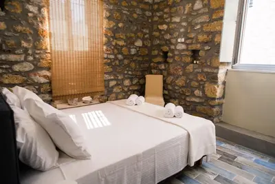 Image de Nikolas Stone House in Oitilo