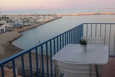 Image de Beach Apartment With Large Balconies
