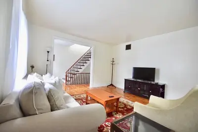 Image de Easy Breezy Downtown Brunswick 2 Br