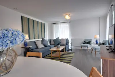 Image de East Altitude - Deux Chambres Appartement, Couchages 4