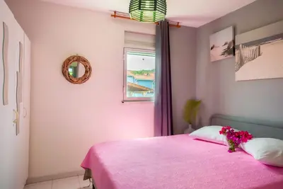 Image de T2 De 52 m2 Calme, ventilé et climatisé