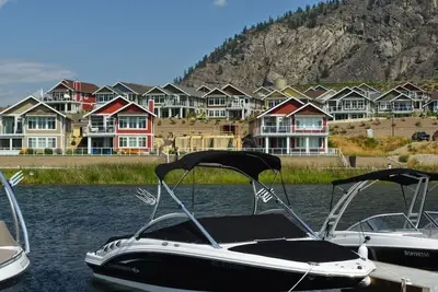 Image de Osoyoos Private Resort Home Steps From The Lake