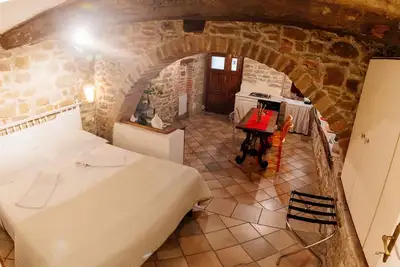 Alley: nice 2px studio - Borgo di Oliveto