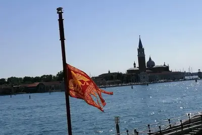 Image de View on the basin of s. Mark