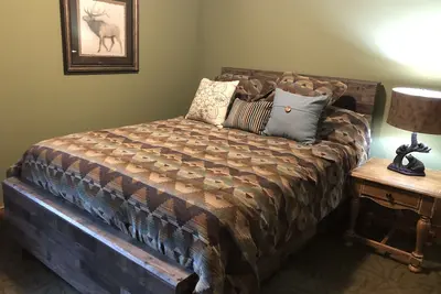 Image de Lake view cozy two bedroom in Bolton Landing -  walk to Town!