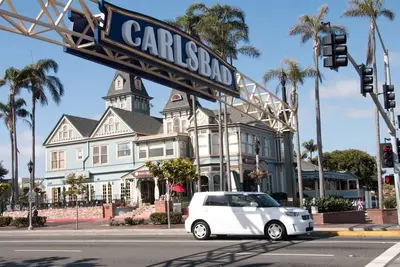 Image de Surfers Paradise Beach Bungalow, Steps to Beach and 2. 6 mi to Legoland