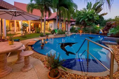 Image de Maison de vacances Pattaya pour 1 - 12 personnes avec 4 chambres à coucher - Maison de vacances