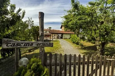 Image de Orlandi Farmhouse - Accommodation Arneis