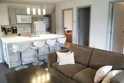 Image de Stylish and cozy with view to the mountains!