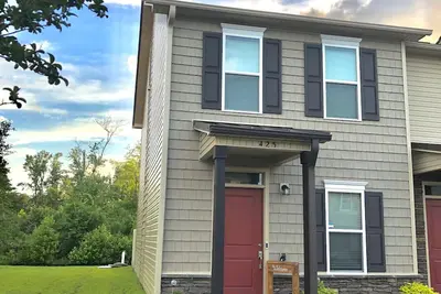 Image de Cozy home mins. to Piney green gate, Hubert & 25 to Emerald Isle