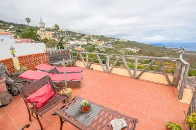 Image de Maison de vacances \"Carmela\" avec vue imprenable sur l'océan, terrasse et Wi-Fi