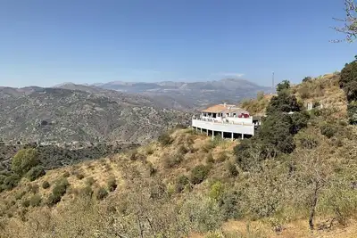 Casa Mendoza Comares : villa pour max. 8 pers, piscine, vue imprenable
