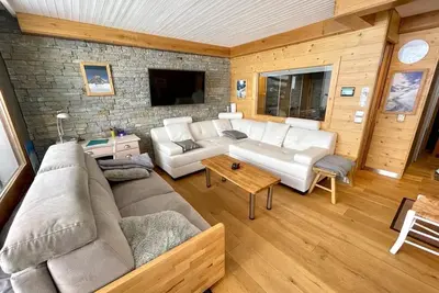 Image de Luxueux: 2 pièces, 4 pers, skis aux pieds, superbe vue lac, terrasse, balnéo