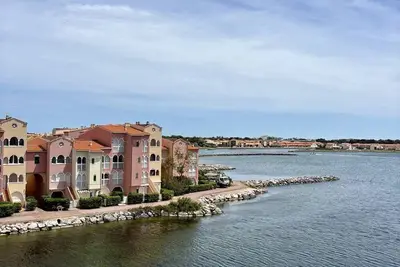 Image de Appartement superbe vue, piscine collective et animations en été 5mc317
