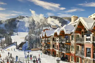 Image de Ski-in/ski-out home w/ high-speed WiFi, fireplace & shared hot tub/pool/laundry