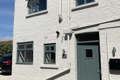 Image de Pretty Seaside cottage, sleeps 4 (  dog friendly )