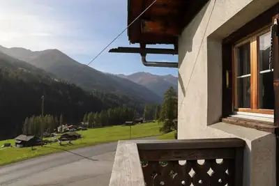Image de Bel appartement pour 3 personnes avec Wifi, Tv, terrasse, vue panoramique et parking