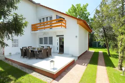 Image de Magnifique maison de vacances pour 5 personnes avec Wifi, climatisation, Tv, patio et parking