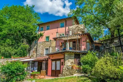 Image de Maison de vacances privée avec Wifi, piscine privée, Tv, terrasse, animaux admis, parking