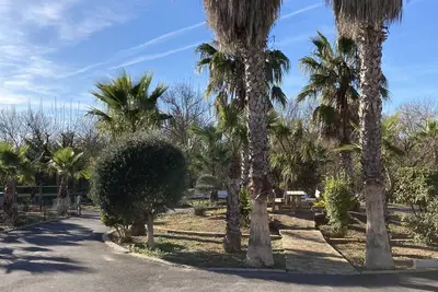 Image de Villa dans un grand domaine Arboré et dans le calme