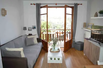 Image de Appart T2 économique 2/4 pers - vue sur la Cerdagne - chauffage inclu