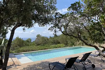 Image de Villa de charme dans le maquis, vue mer et piscine