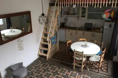 Image de T2 à 5o mètres de la grande plage