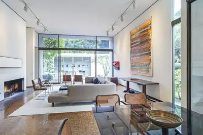 Image de Upper Village Stunner with a Pool!