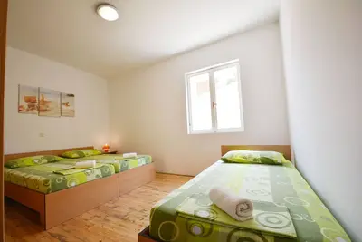 Image de Barbati apartments are Located in Kustići (Pag Island)