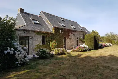 Image de Holiday rental by the sea in Fouesnant,