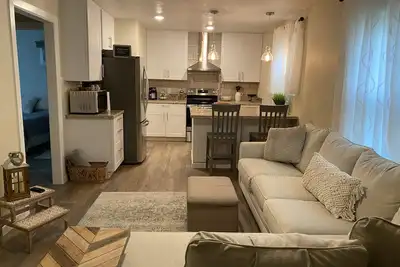 Image de Newly remodeled home just minutes from Galveston