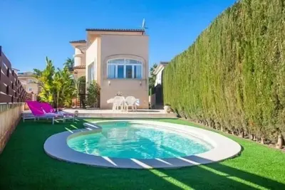 Image de Vacation home for 6 guests with 300m² in Colònia de Sant Jordi (133040)