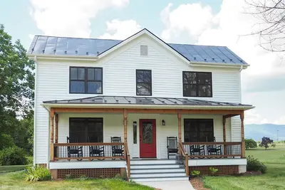 Image de Fulton Belle Vue - Beautiful fully renovated Farmhouse in Afton-great location.