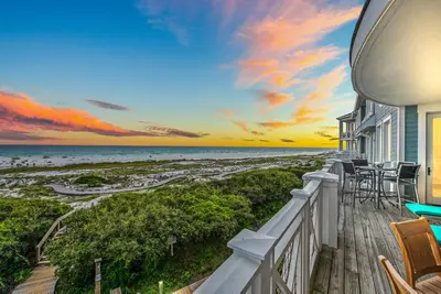 Spend Summer by the Beach! Gulf Views & Dune Views! Steps from Beach! Bikes!