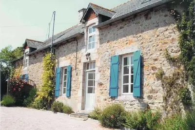 Image de Beautiful Old Forge in a Peaceful Hamlet only a Few Minutes from the Beach