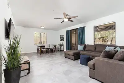 Image de Villages North Condo - A Luxury Scottsdale Condo | Pool, Tennis & More!