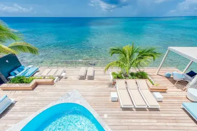 Image de Surfsong Villa - Villa de designer de 6 chambres