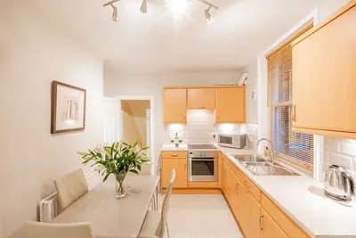 Image de Harlow View, Harrogate - 2 bedroom apt. Dog Friendly. Free Parking.