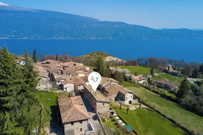 Image de Liano Iris - Terrace & parking place, Gargnano, Italy