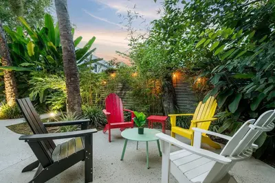 Image de The Retreat. Quiet. Private Yard. Walk to King