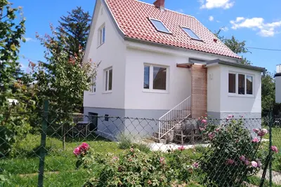 Image de Green oasis in Vienna - whole house floor with garden+bikes