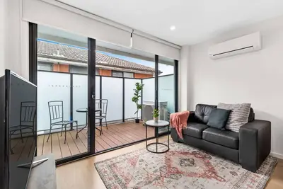 Image de Domi Rentals - The Carlisle Apartments