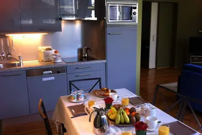 Image de Comfortable apartment. European Quarter. Walking distance from city center!