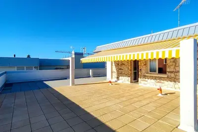 Image de Cond. Franco penthouse three-room seafront apartment 360-degree panoramic view