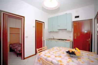 Image de Three-room apartment with sea view a stone's throw from Zenith Square beach