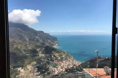Image de Grandma Carmelina-Sea View