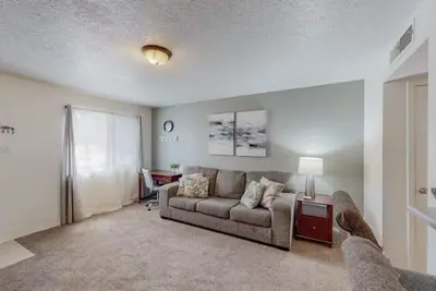 Image de Hazel Orchid, Near Old Town