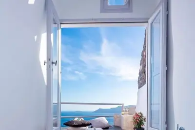 Image de Luxury Santorini Villa | Secret Escape Villa | Private Pool | Sea & Caldera View | 2 Bedrooms | Oia