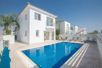 Image de Villa Megan, Villa moderne de 3 chambres, proche de la plage